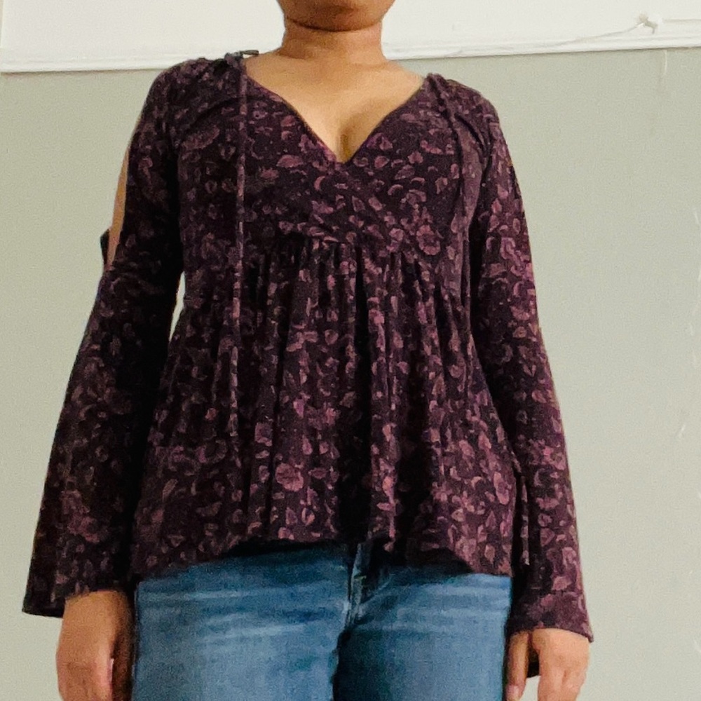 Size XS American Eagle Outfitters Purple Floral Blouse